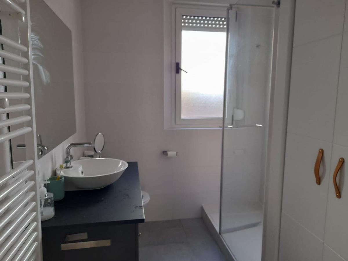 Amplio Piso Exterior En El Centro De Santander Apartment Ngoại thất bức ảnh